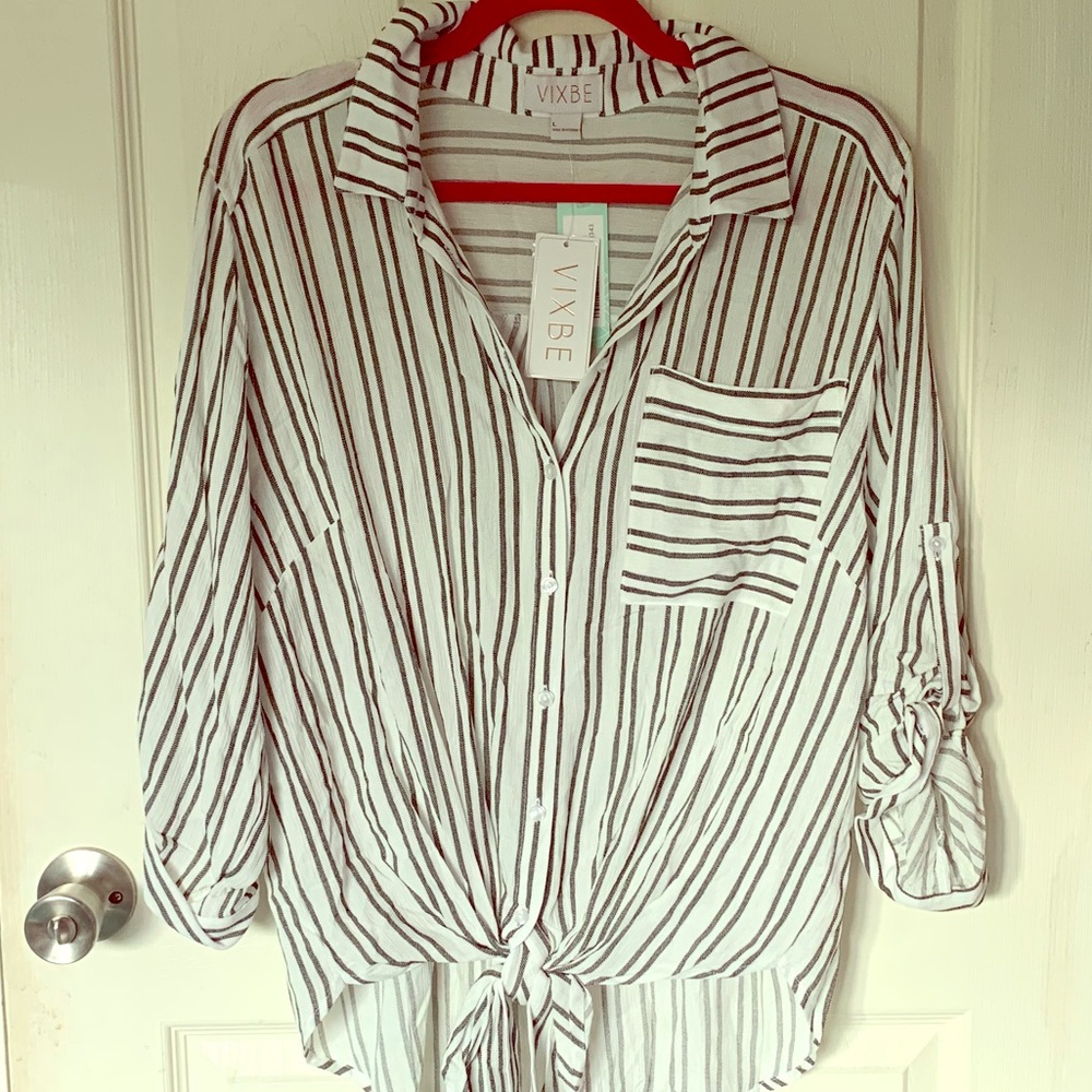Vixbe -Thompson’s Tie Front Top